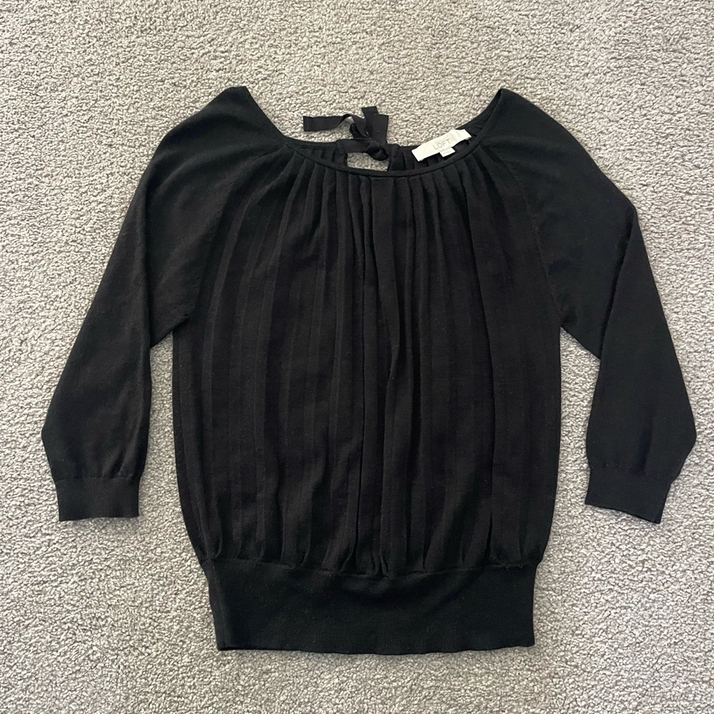 Women’s LOFT Black Knit Top with Bow Accent. Size medium.